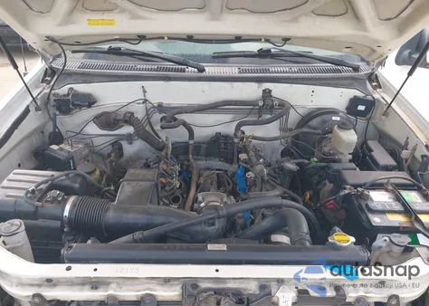 2005 Toyota Tundra Limited V8 from USA, damaged, VIN 5TBDT48125S491388